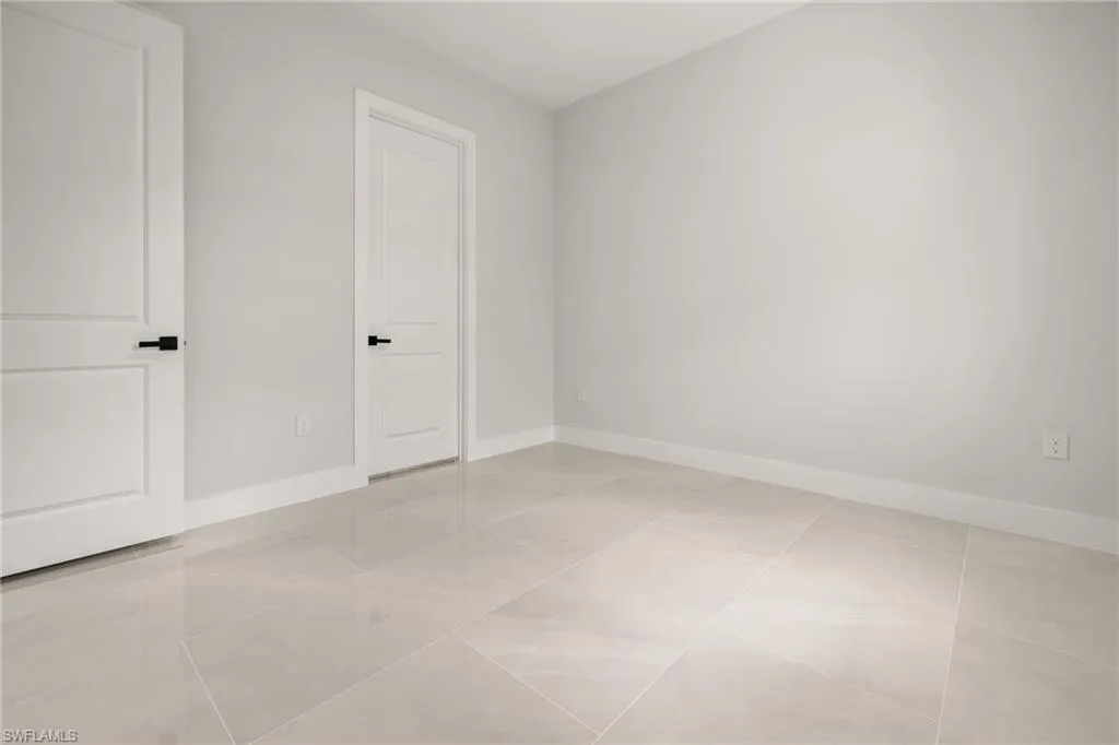 728 8th TER, Cape Coral, FL 33991,224090699