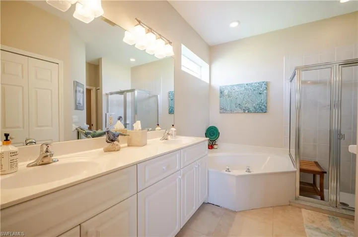 20757 Wheelock Dr, North Fort Myers, Florida 33917