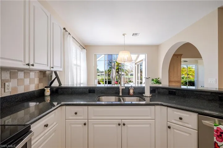 20757 Wheelock Dr, North Fort Myers, Florida 33917