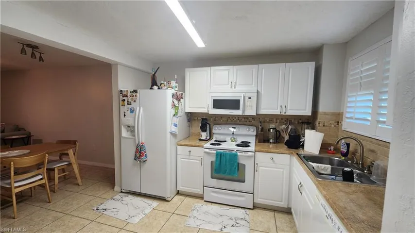 2121 Collier Ave 107, Fort Myers, Florida 33901