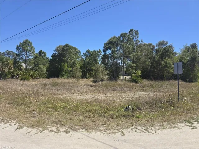 3219  39th SW ST, Lehigh Acres, FL 33976