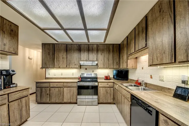 4963 Vincennes St 1-2, Cape Coral, Florida 33904