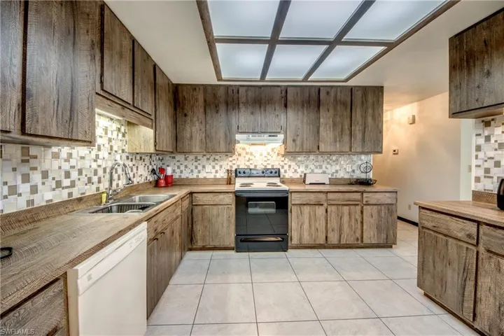 4963 Vincennes St 1-2, Cape Coral, Florida 33904