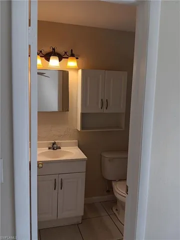 312 Ne 11th Pl 312, Cape Coral, Florida 33909