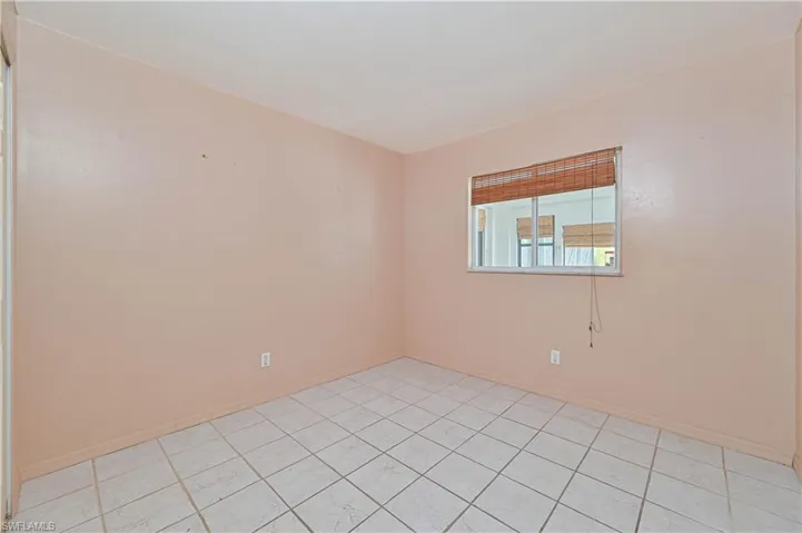 516 NW 4th  TER, Cape Coral, FL 33993