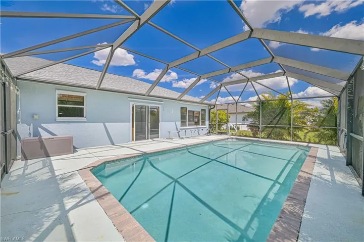 516 NW 4th  TER, Cape Coral, FL 33993