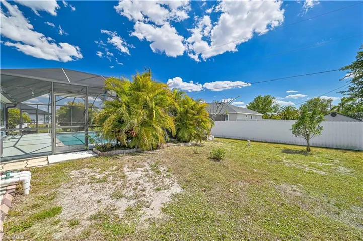 516 NW 4th  TER, Cape Coral, FL 33993