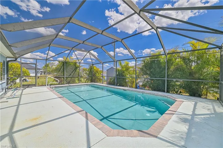 516 NW 4th  TER, Cape Coral, FL 33993