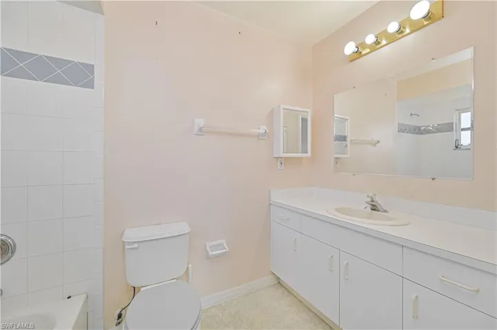 516 NW 4th  TER, Cape Coral, FL 33993