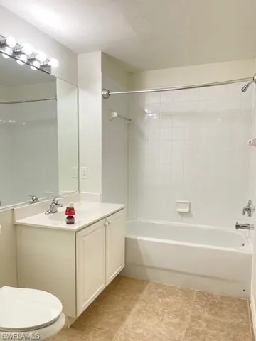 9667  Hemingway  LN, Fort Myers, FL 33913
