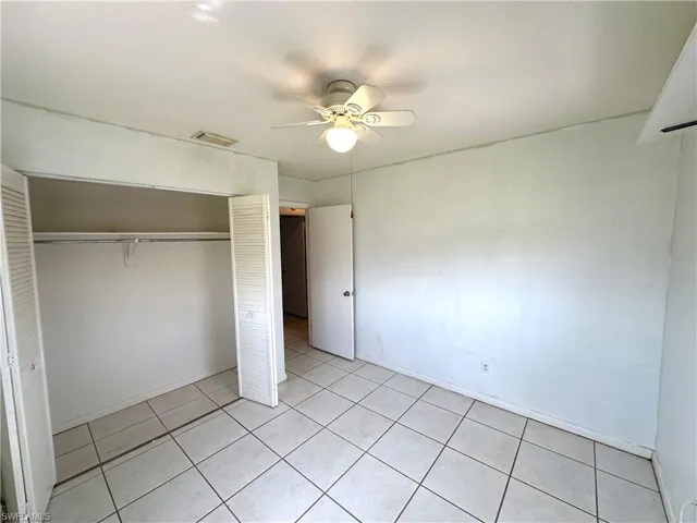 1113  Broad  CT, Lehigh Acres, FL 33936