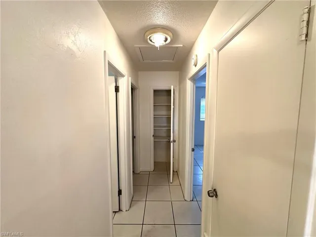 1113  Broad  CT, Lehigh Acres, FL 33936