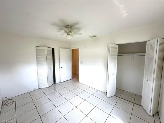 1113  Broad  CT, Lehigh Acres, FL 33936