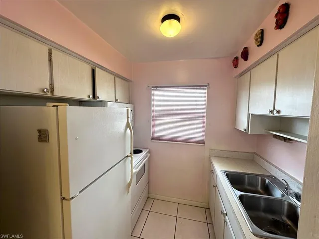 1113  Broad  CT, Lehigh Acres, FL 33936