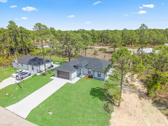 727 Drury Ave, Lehigh Acres, Florida 33974