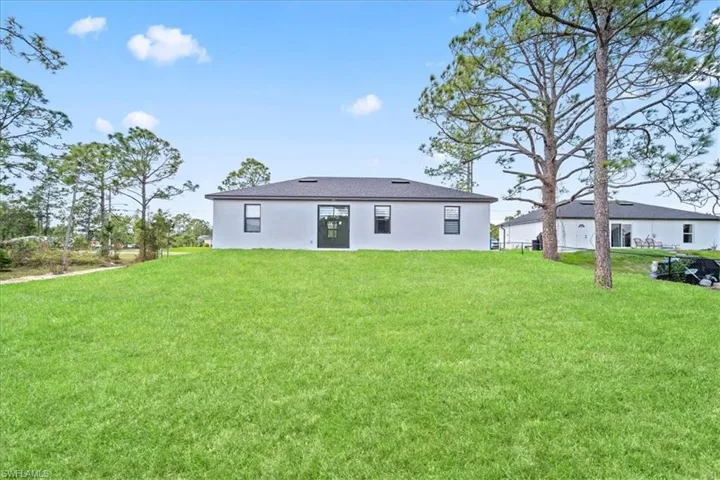 727 Drury Ave, Lehigh Acres, Florida 33974
