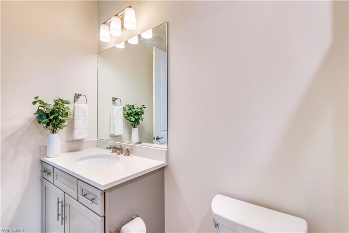 Junior Suite Bathroom