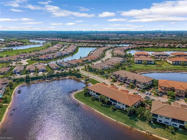 9685  Montelanico  LOOP, Naples, FL 34119