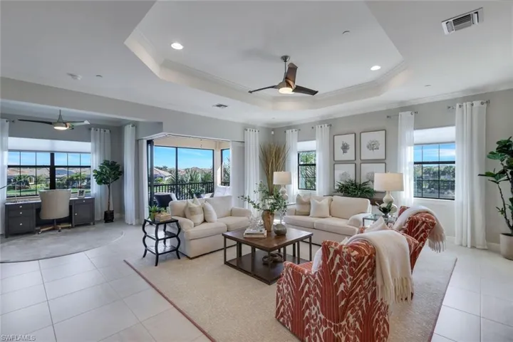 9685  Montelanico  LOOP, Naples, FL 34119
