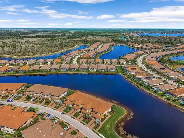 9685  Montelanico  LOOP, Naples, FL 34119