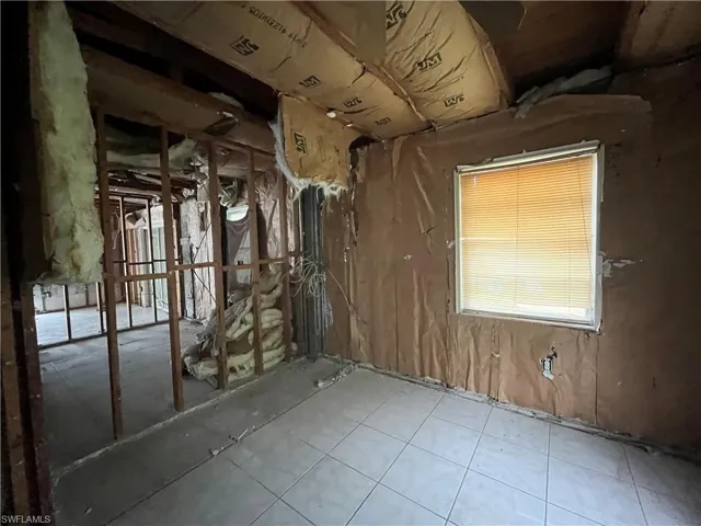 Misc room featuring tile flooring