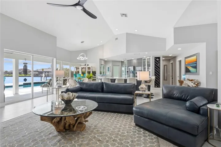 Tall ceilings throughout the main living area.