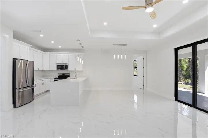 4407 E 13th  ST, Lehigh Acres, FL 33972