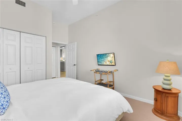 450  Launch  CIR, Naples, FL 34108
