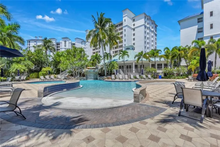 450  Launch  CIR, Naples, FL 34108