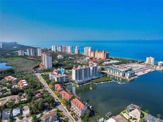 450  Launch  CIR, Naples, FL 34108