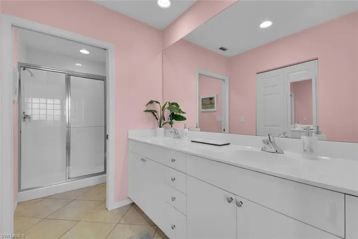 450  Launch  CIR, Naples, FL 34108