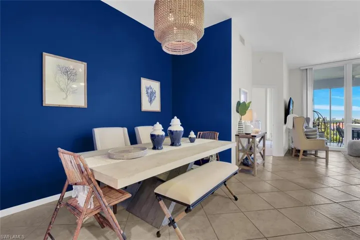 450  Launch  CIR, Naples, FL 34108