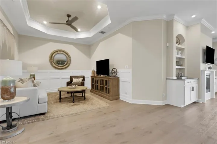15256 Zeno Way 203, Naples, Florida 34114