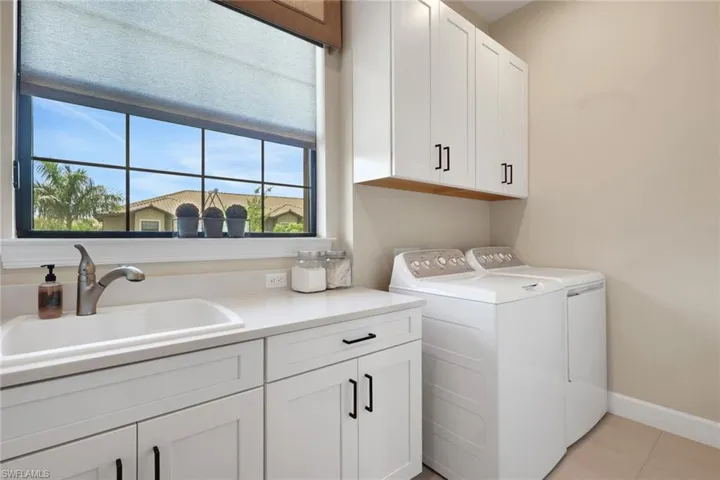 15256 Zeno Way 203, Naples, Florida 34114