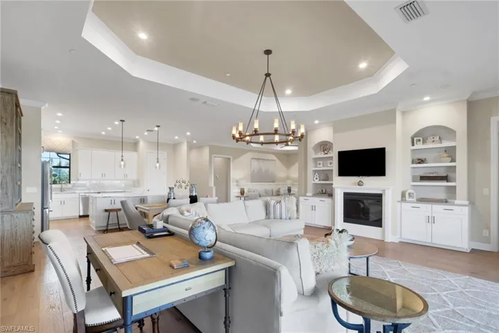 15256 Zeno Way 203, Naples, Florida 34114