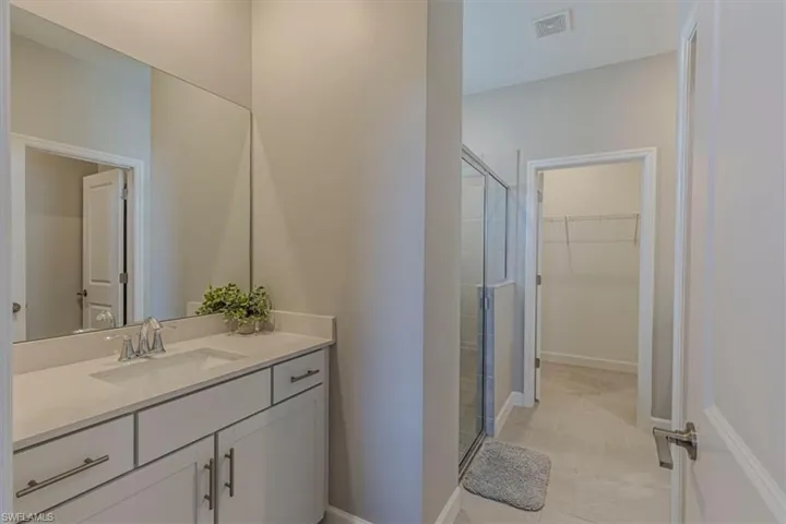 19504  Hinkley  DR, Estero, FL 33928
