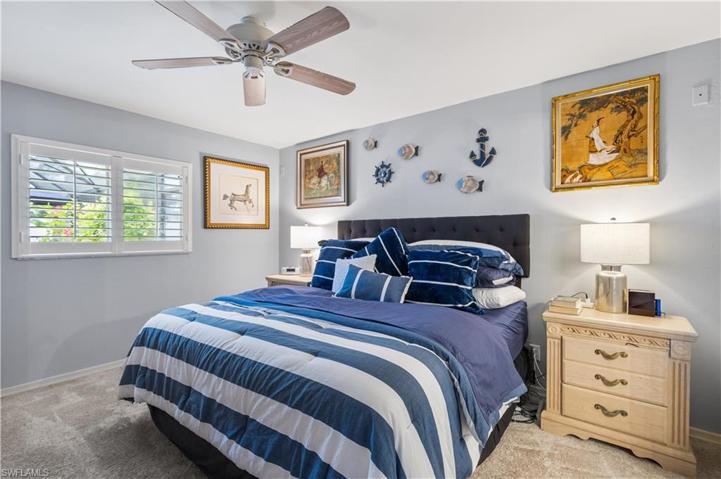 primary suite with views onto lanai