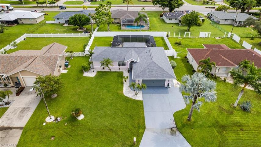 no 2-story homes around