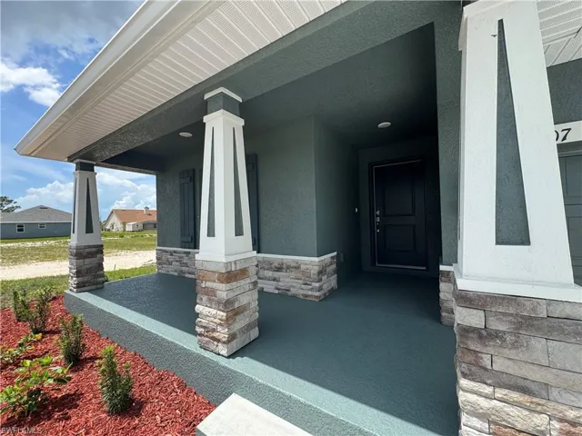4007 Nw 20th St, Cape Coral, Florida 33993