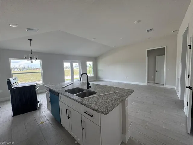 4007 Nw 20th St, Cape Coral, Florida 33993