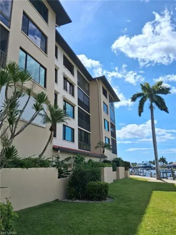 4013 Se 20th Pl 402, Cape Coral, Florida 33904