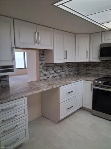 4013 Se 20th Pl 402, Cape Coral, Florida 33904