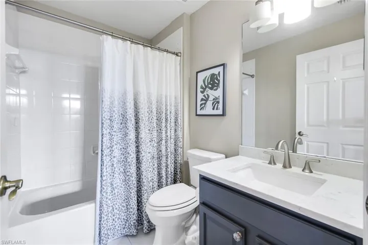196 Skipping Stone Ln, Naples, Florida 34119