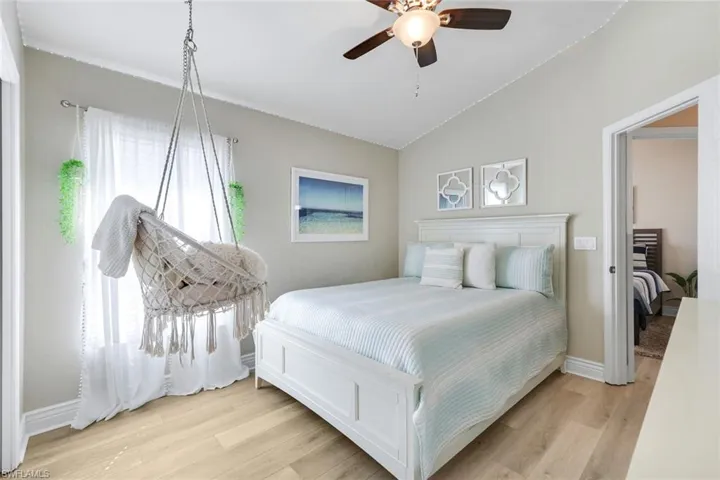 196 Skipping Stone Ln, Naples, Florida 34119
