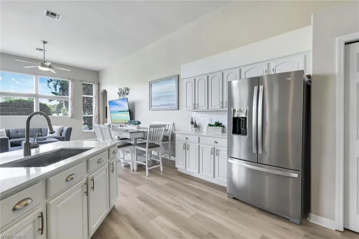 196 Skipping Stone Ln, Naples, Florida 34119