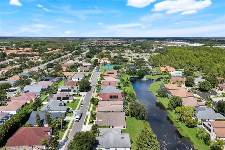 196 Skipping Stone Ln, Naples, Florida 34119