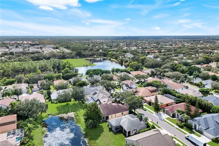 196 Skipping Stone Ln, Naples, Florida 34119