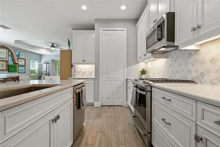 11627  Solano  DR, Fort Myers, FL 33966