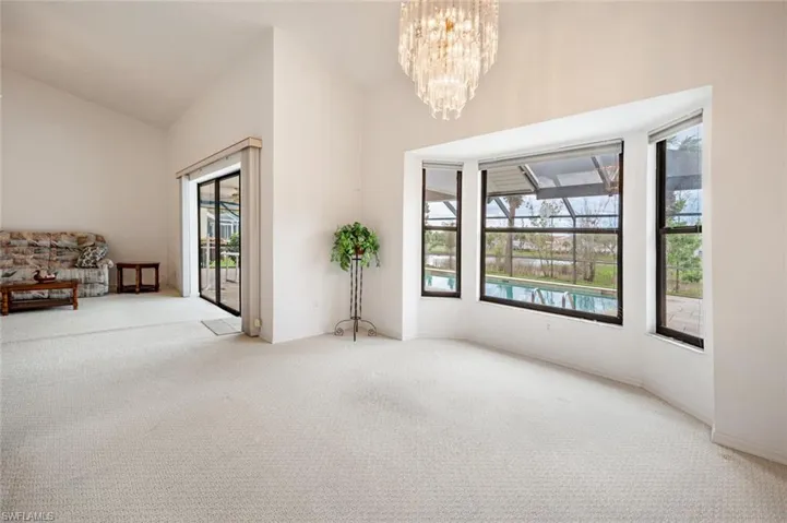 Formal Dinng with Bay Windows to look out of