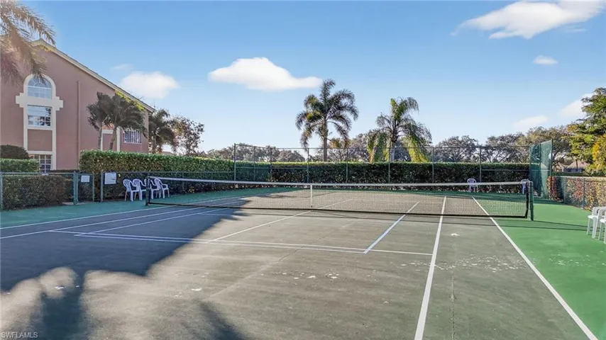 Sherburne Circle Tennis/Pickleball Court